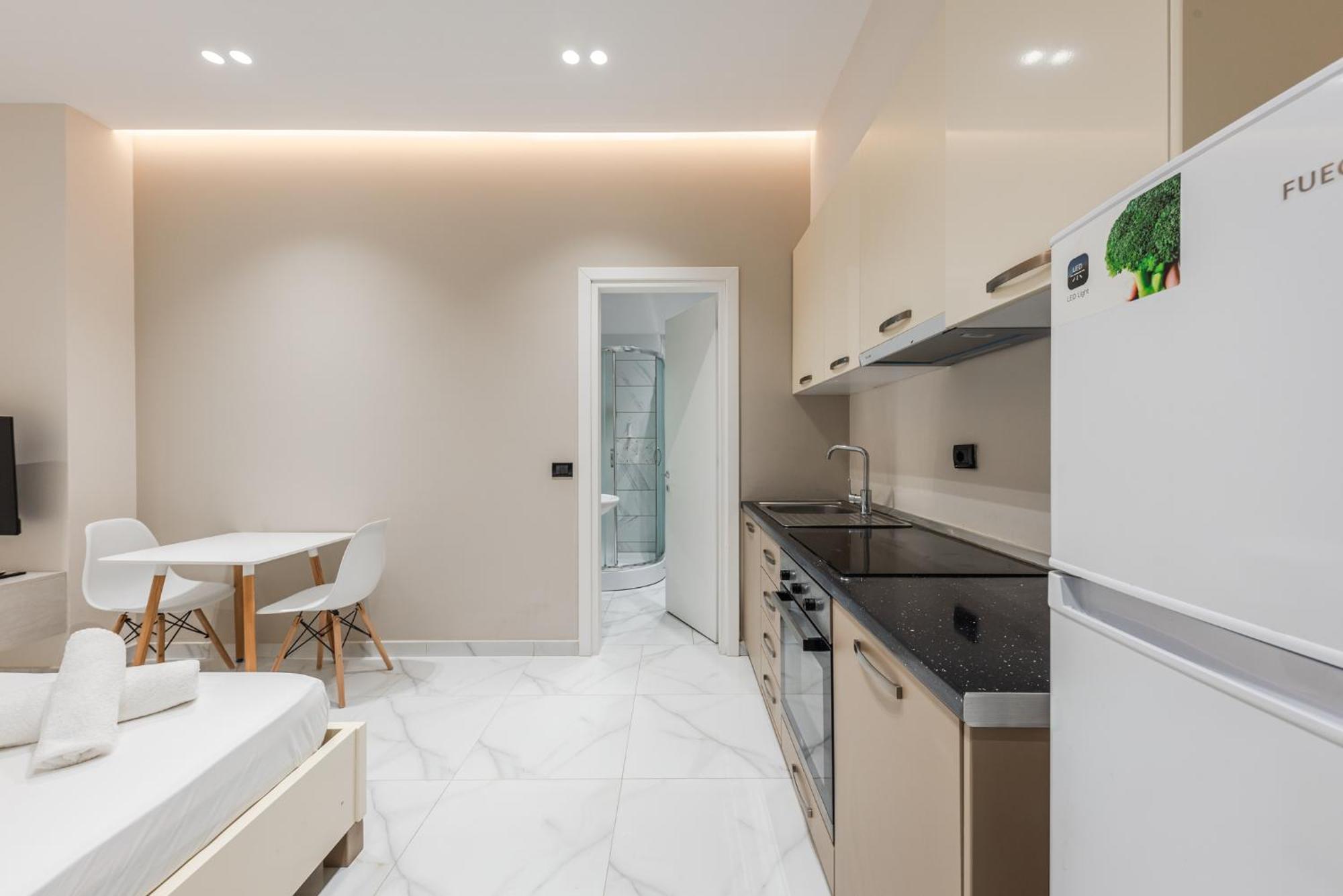 Easy Stay Residences โกเลม ภายนอก รูปภาพ