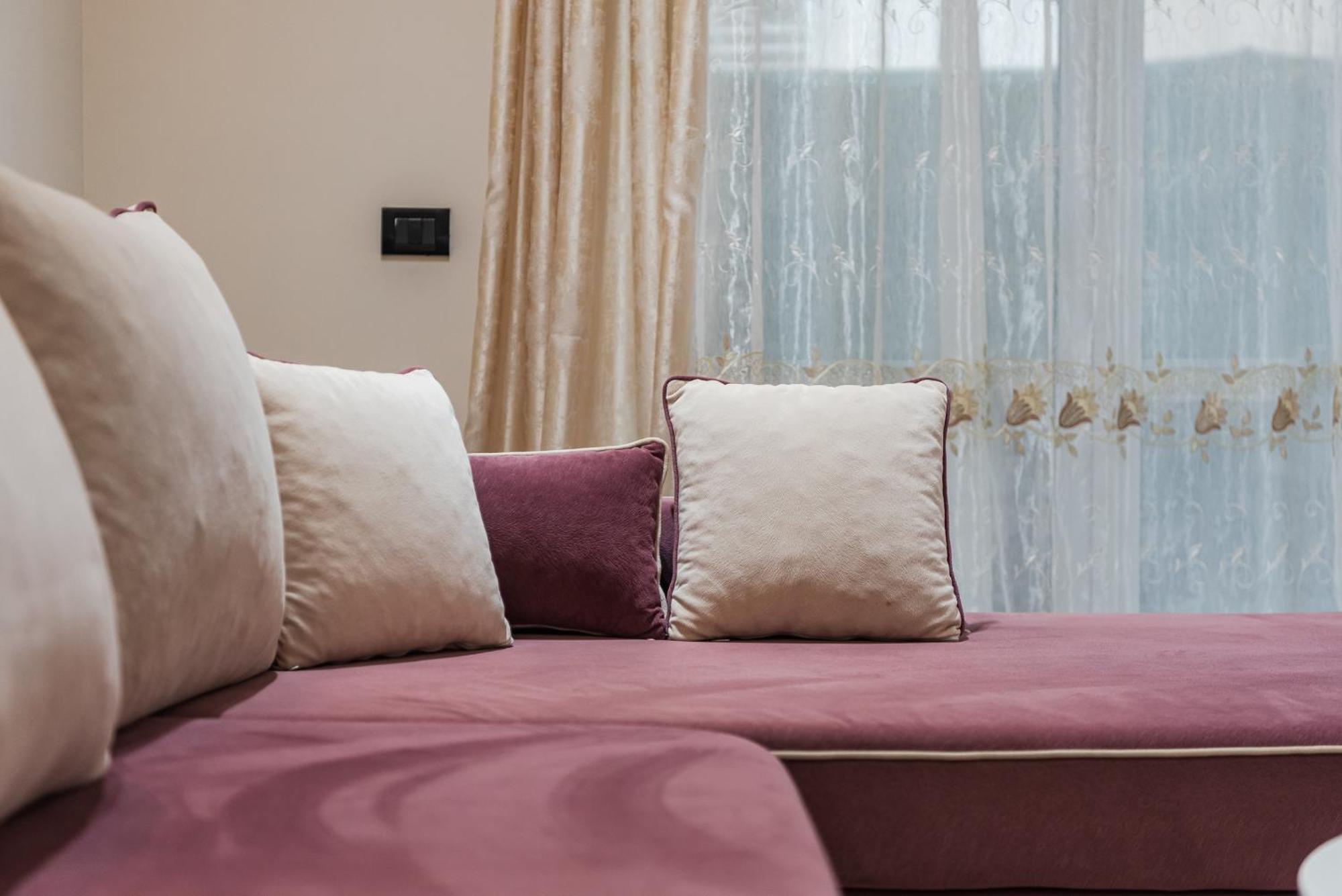 Easy Stay Residences โกเลม ภายนอก รูปภาพ
